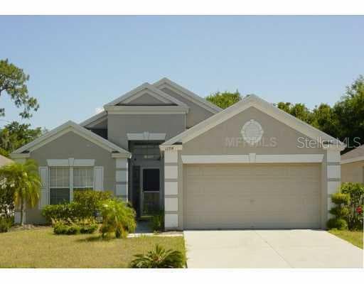 10425 PARAGON PLACE RIVERVIEW, FL 33569