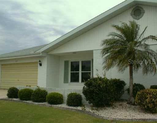 1025 BLUEWATER DRIVE Sun City Center, FL 33573