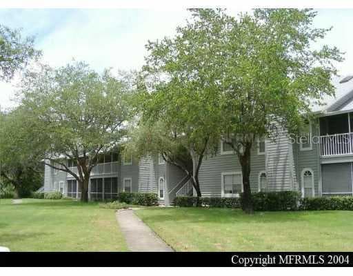 11832 SKYLAKE PLACE TAMPA, FL 33617