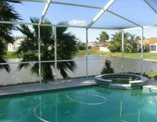 29437 CROSSLAND DRIVE WESLEY CHAPEL, FL 33543