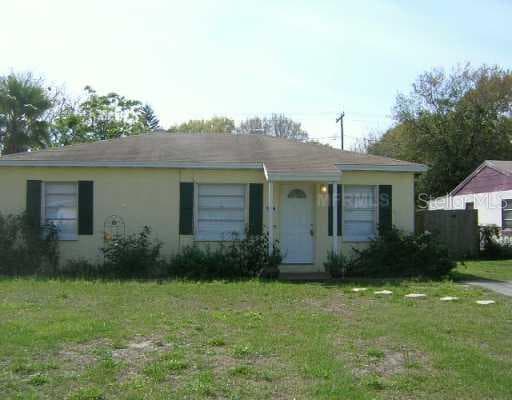 4716 W LAWN AVENUE TAMPA, FL 33611