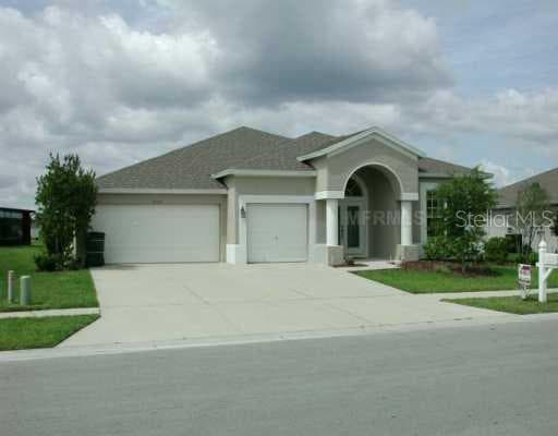25622 RISEN STAR DRIVE WESLEY CHAPEL, FL 33544