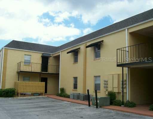 3909 W Cleveland STREET UNIT 220 Tampa, FL 33609