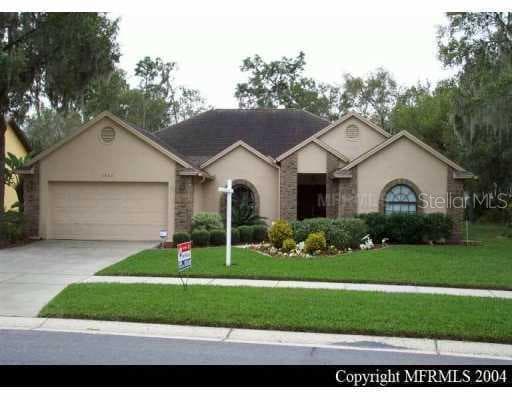 3832 COLD CREEK DRIVE VALRICO, FL 33594