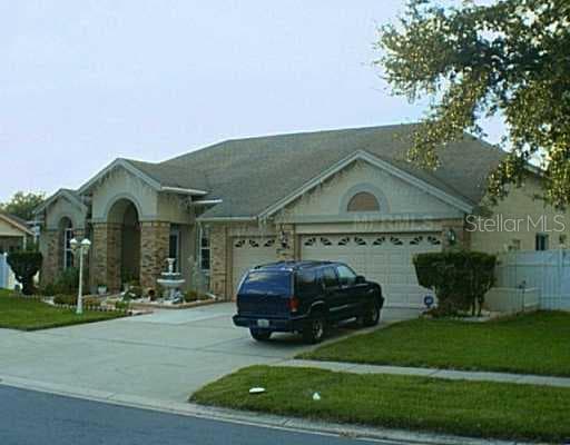 4304 GENTRICE DRIVE VALRICO, FL 33594