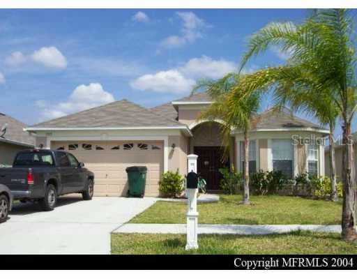 7213 ROYAL GEORGE COURT WESLEY CHAPEL, FL 33544