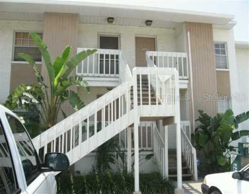 4904 W GANDY UNIT E204 TAMPA, FL 33611