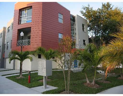 3405 SWANN AVENUE UNIT 9 TAMPA, FL 33609