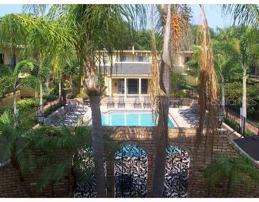 115 S Lois AVENUE UNIT 108 Tampa, FL 33609