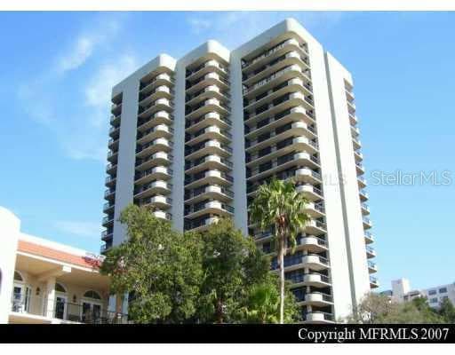 2413 BAYSHORE UNIT 1702 TAMPA, FL 33629