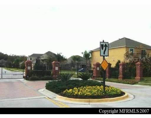 27210 FORDHAM DRIVE WESLEY CHAPEL, FL 33543