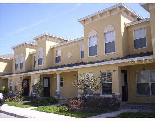 221 HARDCASTLE PLACE VALRICO, FL 33594