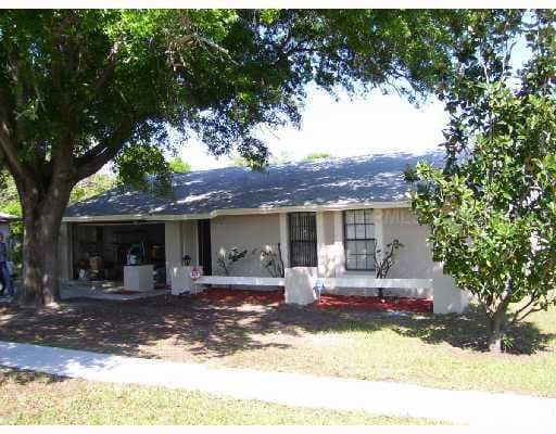 3404 KING RICHARD COURT SEFFNER, FL 33584