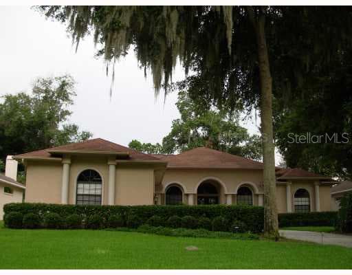 2405 VALRICO FOREST DRIVE VALRICO, FL 33594