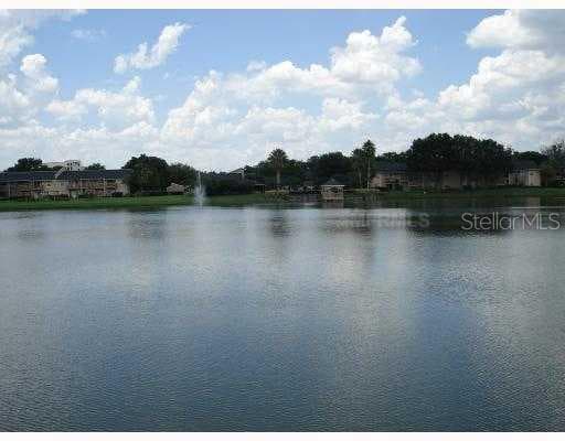 314 LAKE PARSONS GREEN UNIT 107 BRANDON, FL 33511