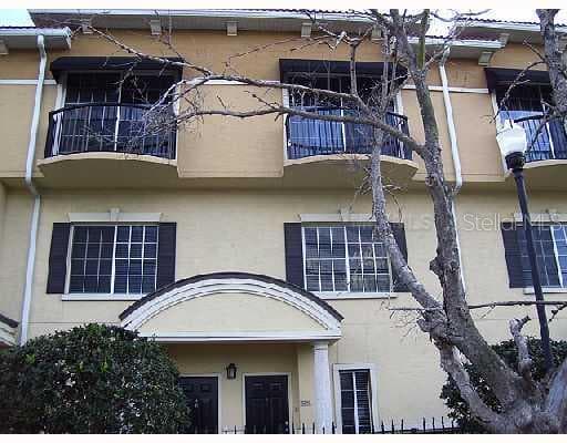 5238 West Kennedy BOULEVARD UNIT 3 Tampa, FL 33609
