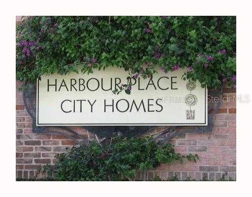 501 W KNIGHTS RUN AVENUE UNIT 1204 TAMPA, FL 33602