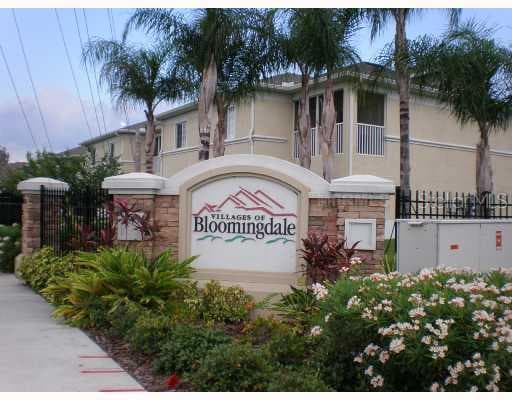 6415 HOLLYDALE PLACE UNIT 101 RIVERVIEW, FL 33569