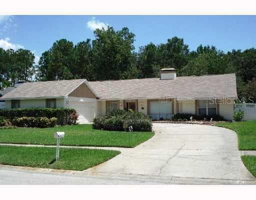 11722 NICKLAUS CREEK Tampa, FL 33624