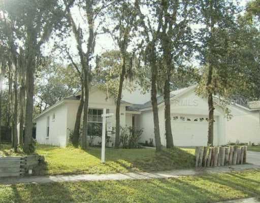 4011 FONTANA PLACE TAMPA, FL 33594
