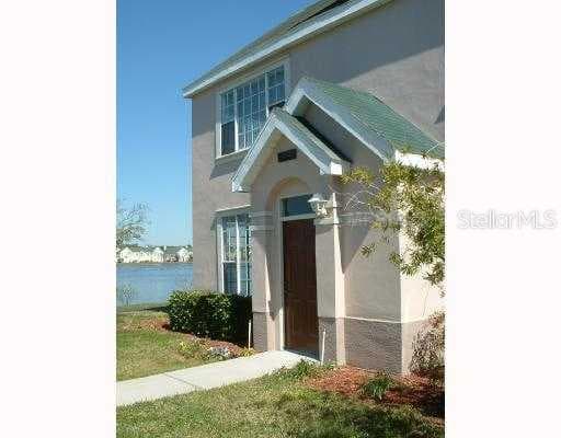 9538 LAKE CHASE ISLAND WAY Tampa, FL 33626