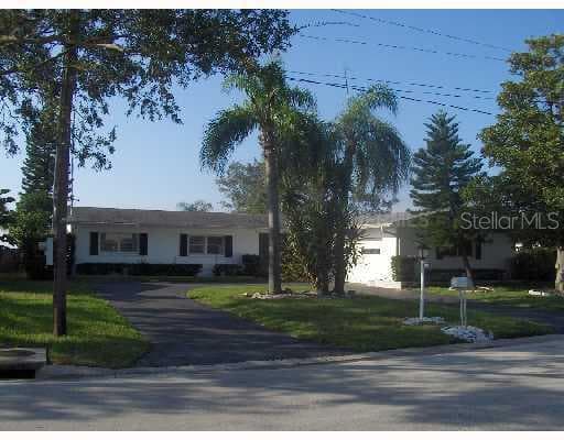 3907 VERSAILLES DRIVE TAMPA, FL 33634