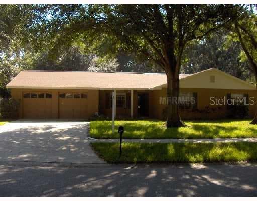 13531 LAKE MAGDALENE DRIVE TAMPA, FL 33613