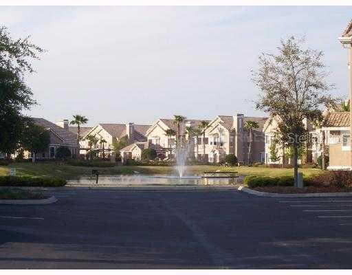 10415 VILLA VIEW CREEK UNIT 10415 Tampa, FL 33647