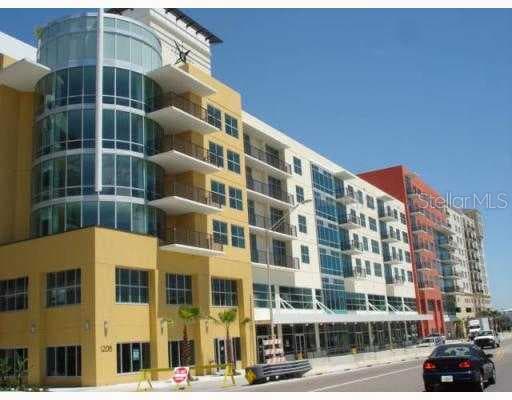 1120 E KENNEDY UNIT 819 Tampa, FL 33602