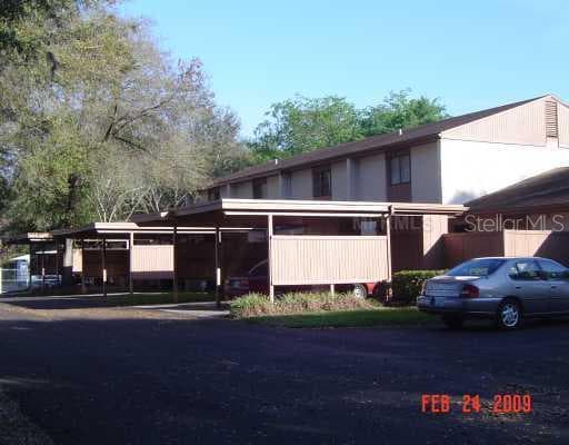 8003 JASMINE DRIVE TAMPA, FL 33637