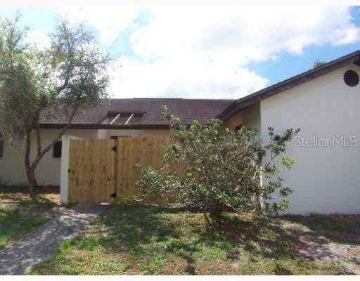 11411 MIDFIELD WAY Tampa, FL 33624