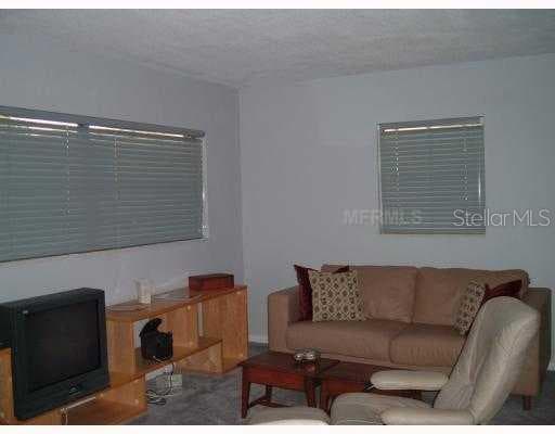 1544 W PARK LANE TAMPA, FL 33603
