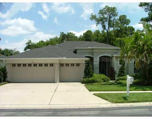 12913 FRAMINGHAM COURT TAMPA, FL 33626
