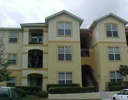 5610 PINNACLE HEIGHTS CIRCLE UNIT 207 TAMPA, FL 33624