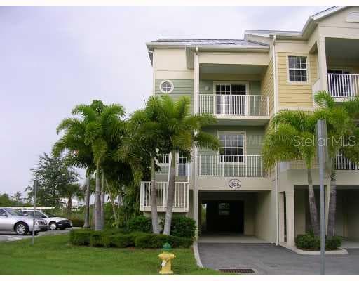 465 BAHIA BEACH BOULEVARD RUSKIN, FL 33570