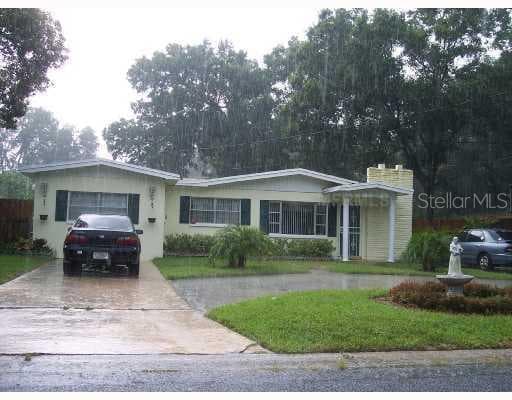 2906 W CLIFTON STREET TAMPA, FL 33614
