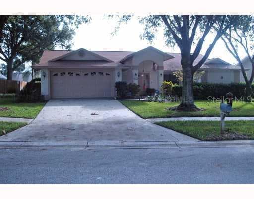 2915 STARMOUNT DRIVE VALRICO, FL 33596