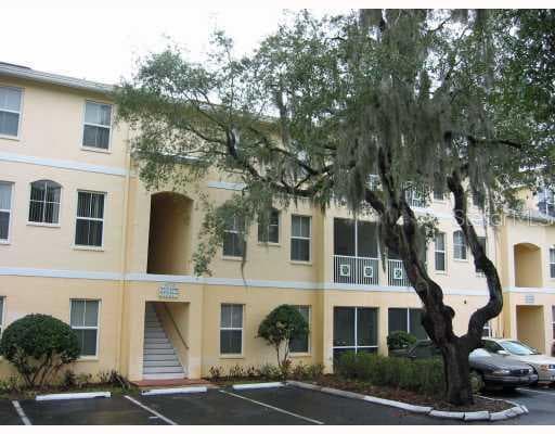 5050 SUNRIDGE PALMS DRIVE UNIT 201 TAMPA, FL 33617