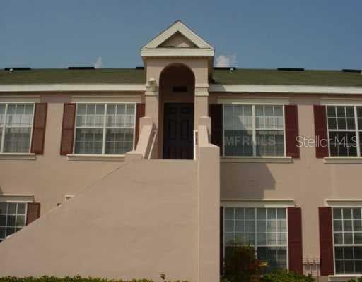 9238 LAKE CHASE ISLAND WAY UNIT 92 TAMPA, FL 33626