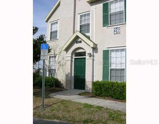 9574 LAKE CHASE ISLAND WAY UNIT 9574 TAMPA, FL 33626