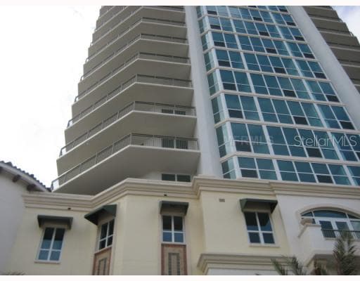 450 KNIGHTS RUN AVENUE UNIT 409 TAMPA, FL 33602