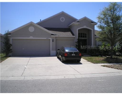 31200 ANNISTON DRIVE WESLEY CHAPEL, FL 33543