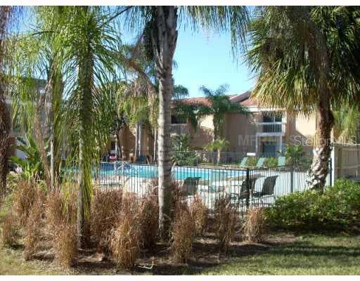 731 N KINGSTOWNE CIRCLE UNIT 3 BRANDON, FL 33511
