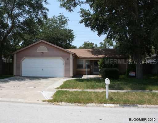 105 Overstreet COURT Palm Harbor, FL 34683