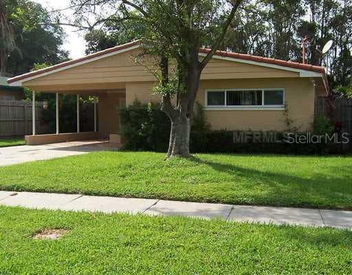 526 SUWANEE CIRCLE TAMPA, FL 33606