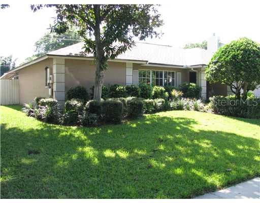 8643 LEIGHTON DRIVE TAMPA, FL 33614
