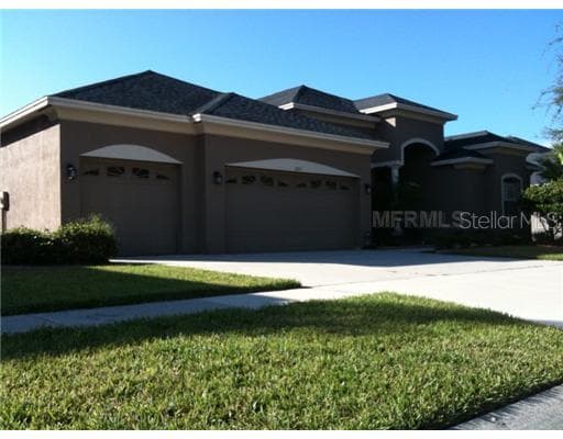 10711 PLANTATION BAY DRIVE