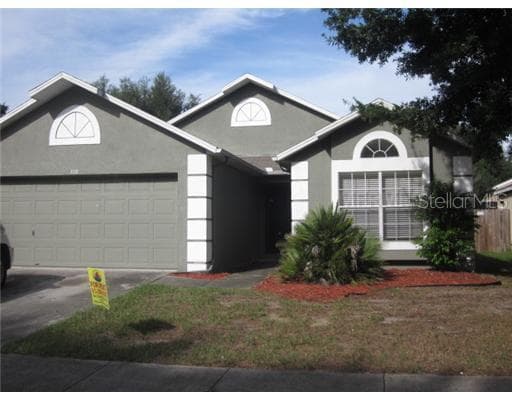 308 SONOMA DRIVE VALRICO, FL 33594