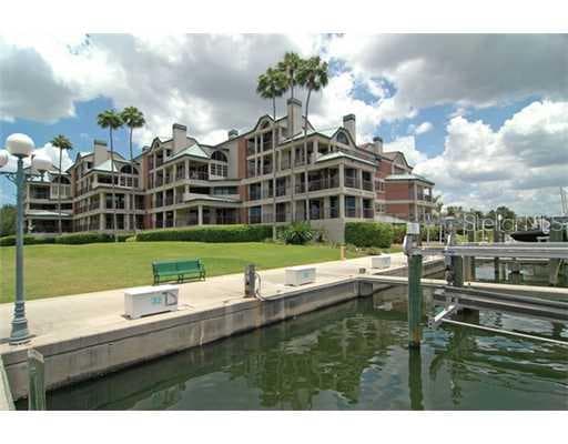 945 SEDDON COVE WAY UNIT 0 TAMPA, FL 33602