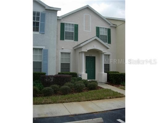 1213 BARONSCOURT DRIVE WESLEY CHAPEL, FL 33543